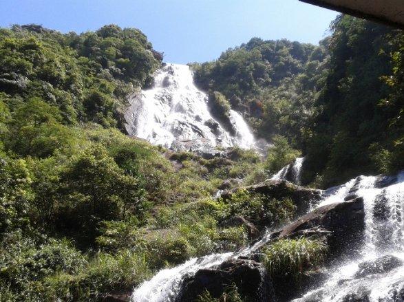世界性难题!天津发边线球失误,青岛男篮反击上来杀死比赛